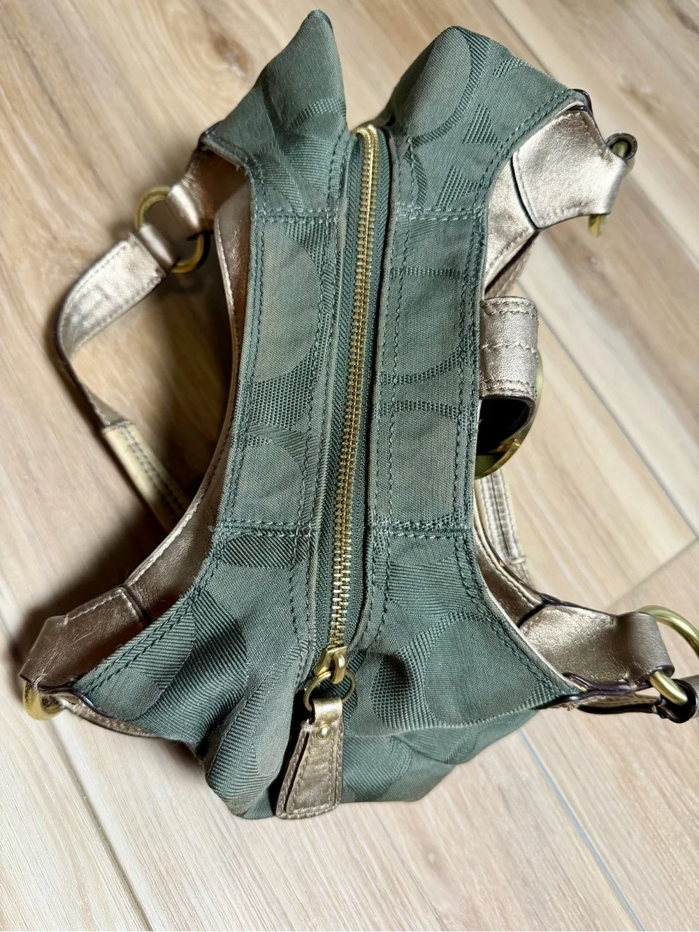 Vintage Coach Olive Signature Hobo with Metallic Gold Trim